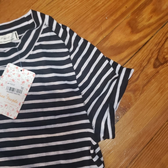 🌻 Host Pick 🌻Free People Black Stripes Size XS - Picture 4 of 9